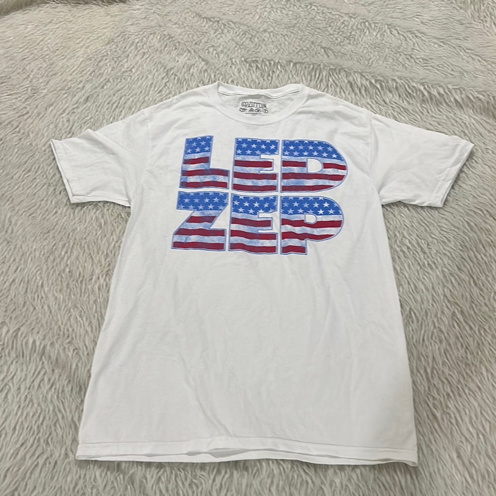 Led Zeppelin white American flag t shirt size small